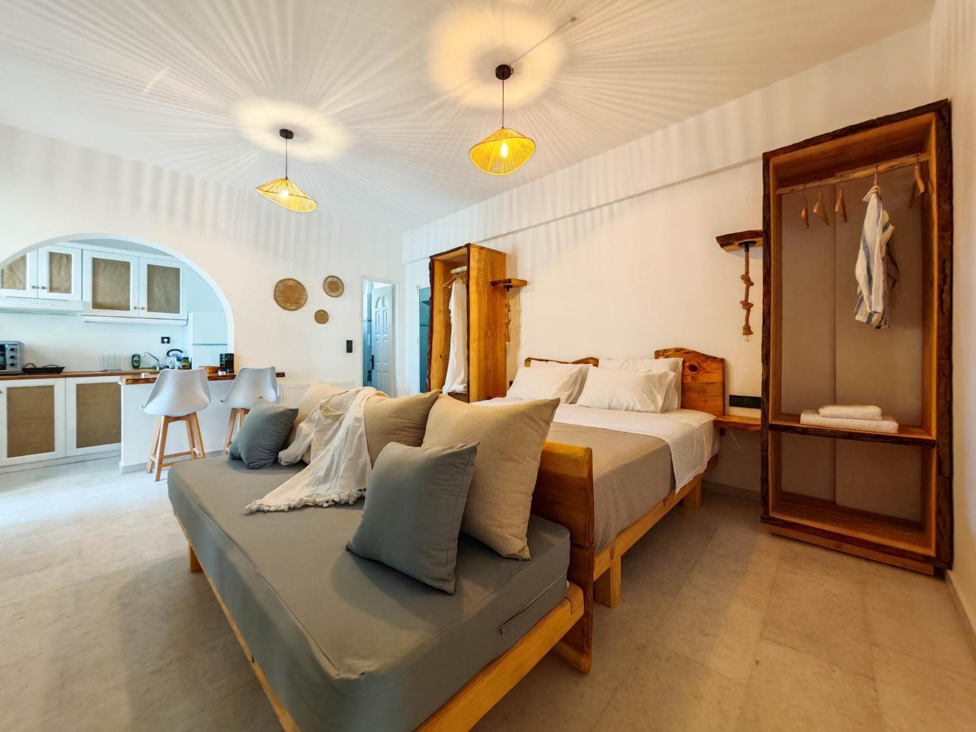 Paraga Suites Naxos City Exterior photo
