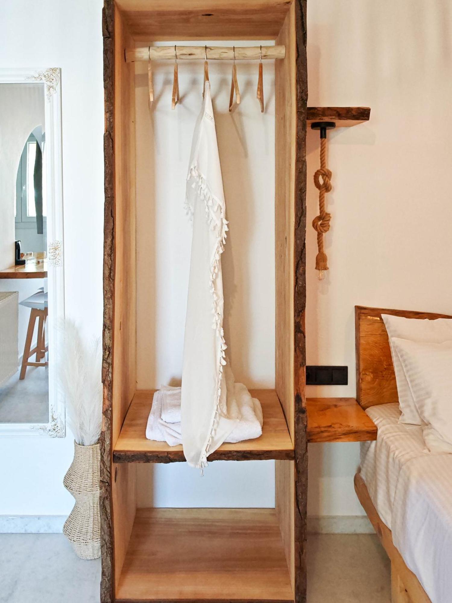 Paraga Suites Naxos City Exterior photo